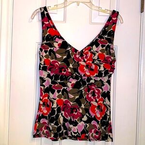 The Limited sleeveless, V-neck summer floral top size medium